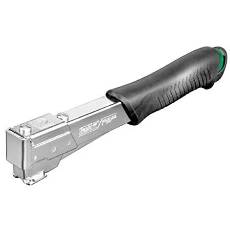 Rapid Pro R311 Graffettatrice A Martello In Acciaio Per Fissare Moquette, Tappetini In Gomma Piuma E Feltro Al Legno, Contiene Fino A 175 Graffette Piatte N. 140 Da 6-12 Mm, Confezionata In Blister 1 Rapid Pro R311 Graffettatrice A Martello In Acciaio Per Fissare Moquette, Tappetini In Gomma Piuma E Feltro Al Legno, Contiene Fino A 175 Graffette Piatte N. 140 Da 6-12 Mm, Confezionata In Blister
