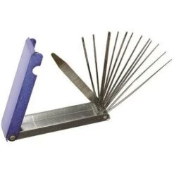 ALESATORE PER PULIZIA UGELLI IN SERIE E LAMA ZIGRINATA IN ASTUCCIO DI 13 PEZZI